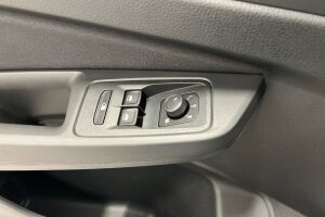 Ford Transit Connect esikatselu 18