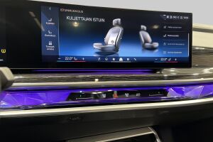 BMW I7 esikatselu 17