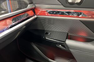 BMW I7 esikatselu 23