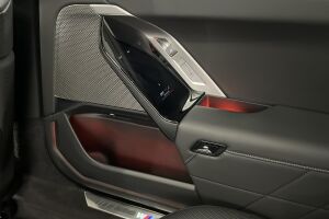 BMW I7 esikatselu 40