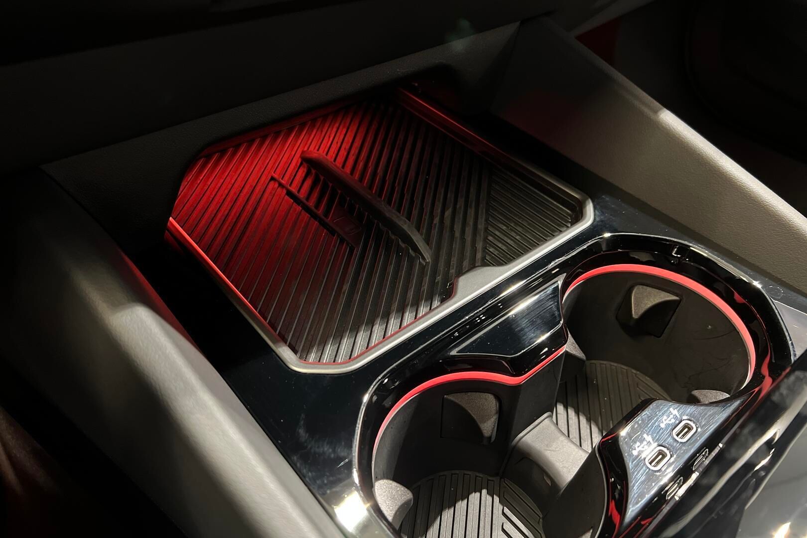 BMW I5 M60 iso kuva 22