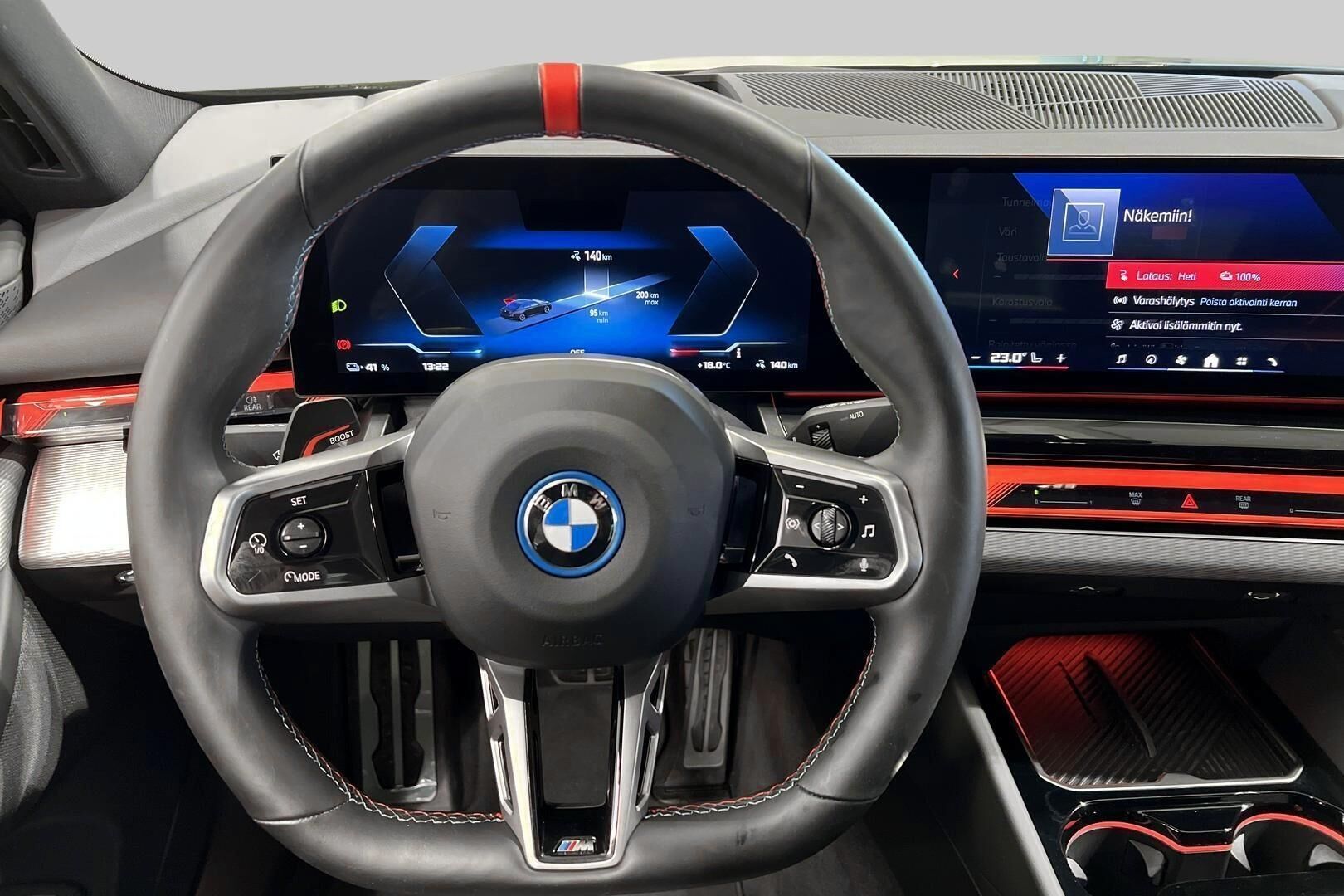 BMW I5 M60 iso kuva 33