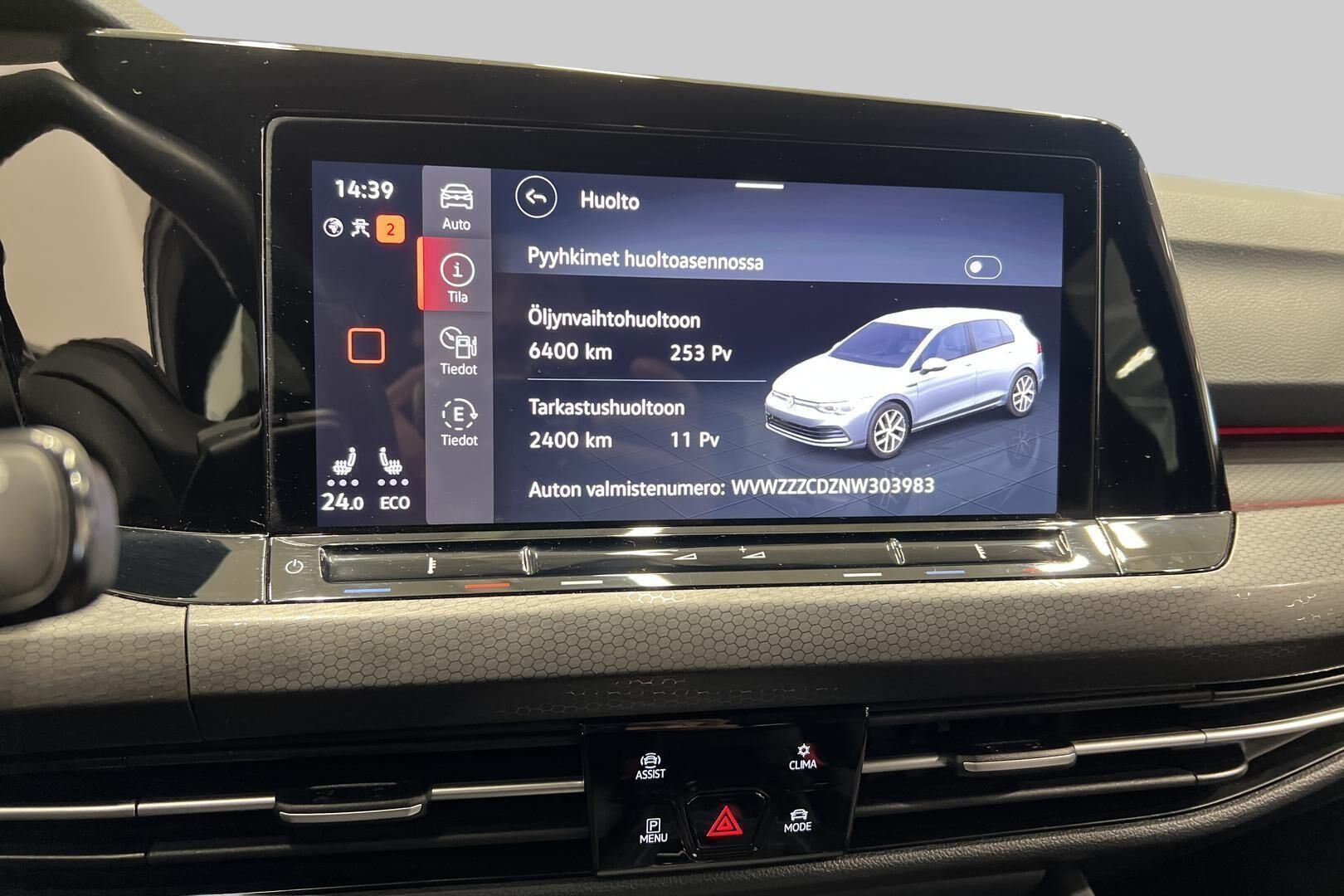 Volkswagen Golf iso kuva 19