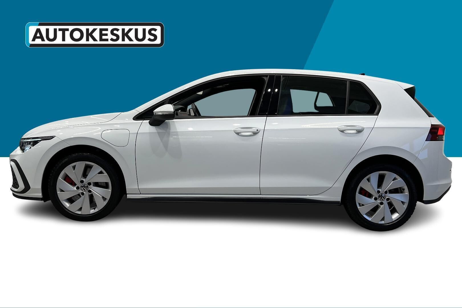 Volkswagen Golf iso kuva 8