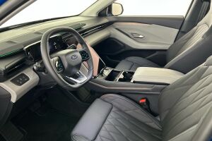 Ford Explorer esikatselu 3