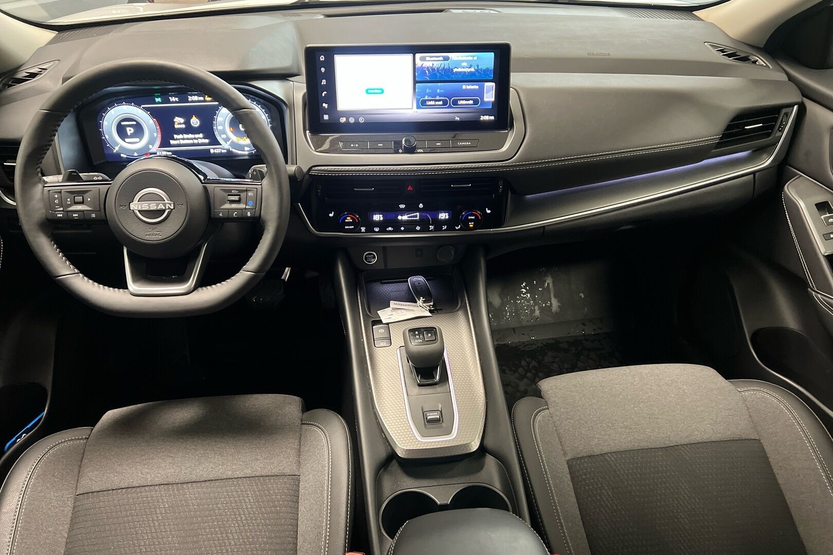 NISSAN QASHQAI iso kuva 5