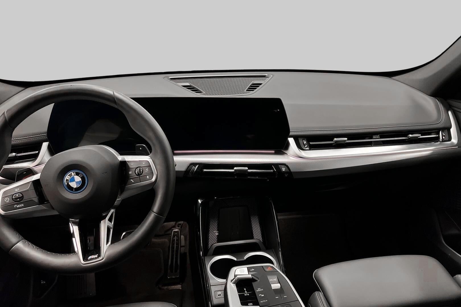 BMW X1 iso kuva 7