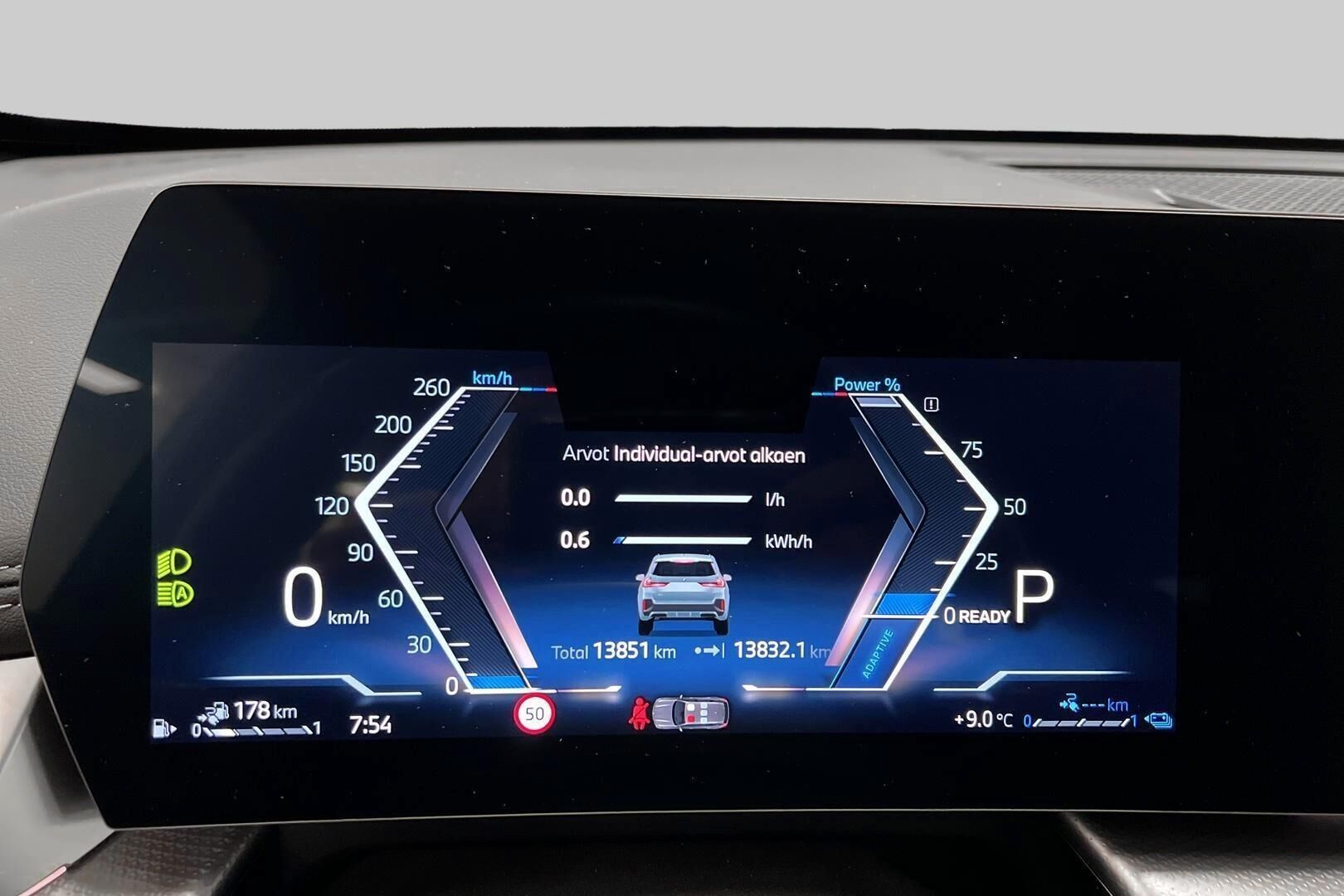 BMW X1 iso kuva 19