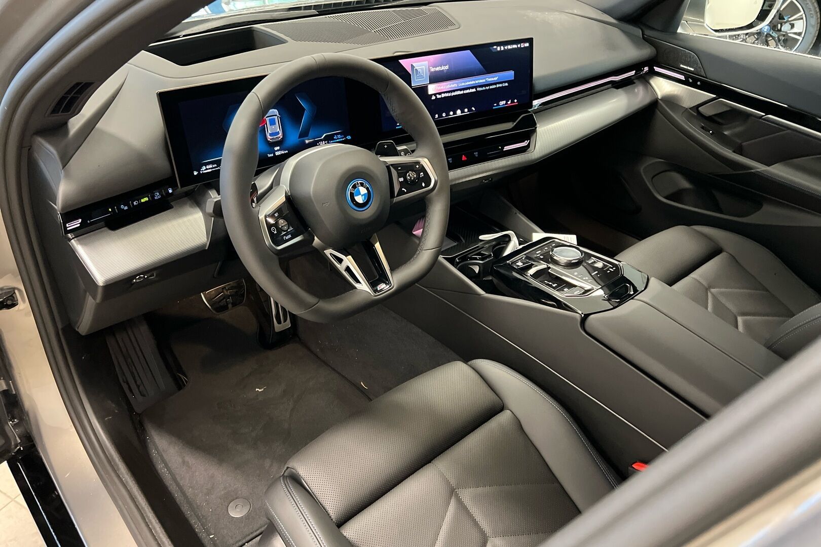 BMW 5-sarja iso kuva 6