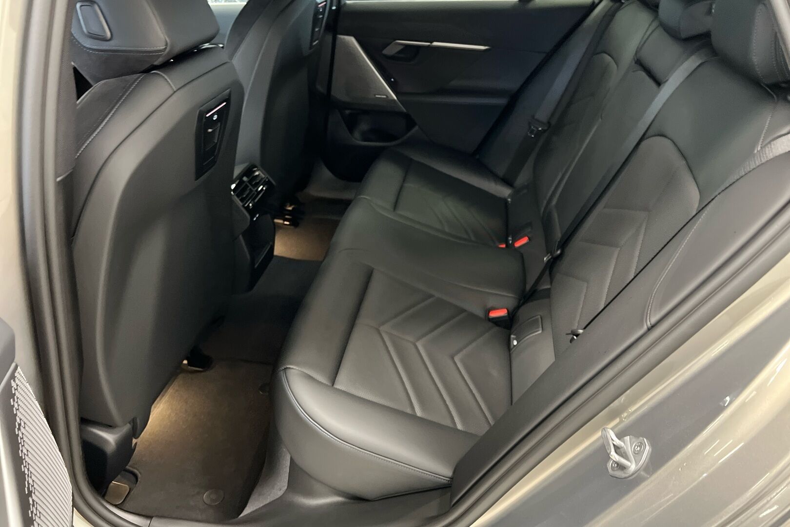 BMW 5-sarja iso kuva 8