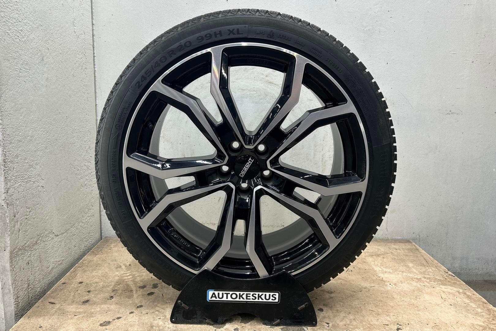 Polestar 2 iso kuva 21