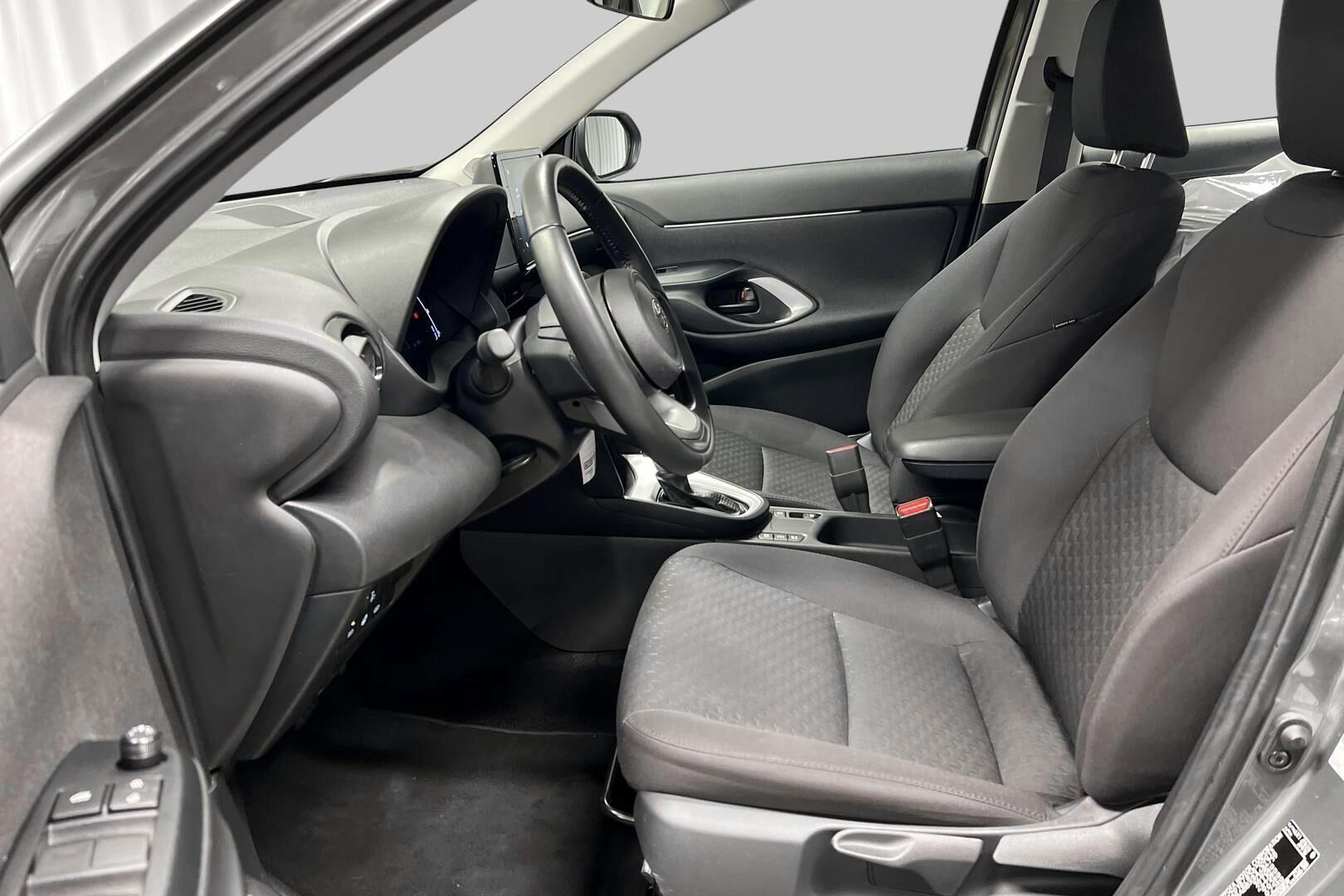Toyota Yaris Cross iso kuva 8