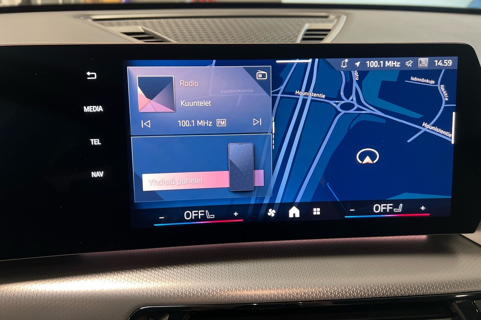 BMW X1 iso kuva 16