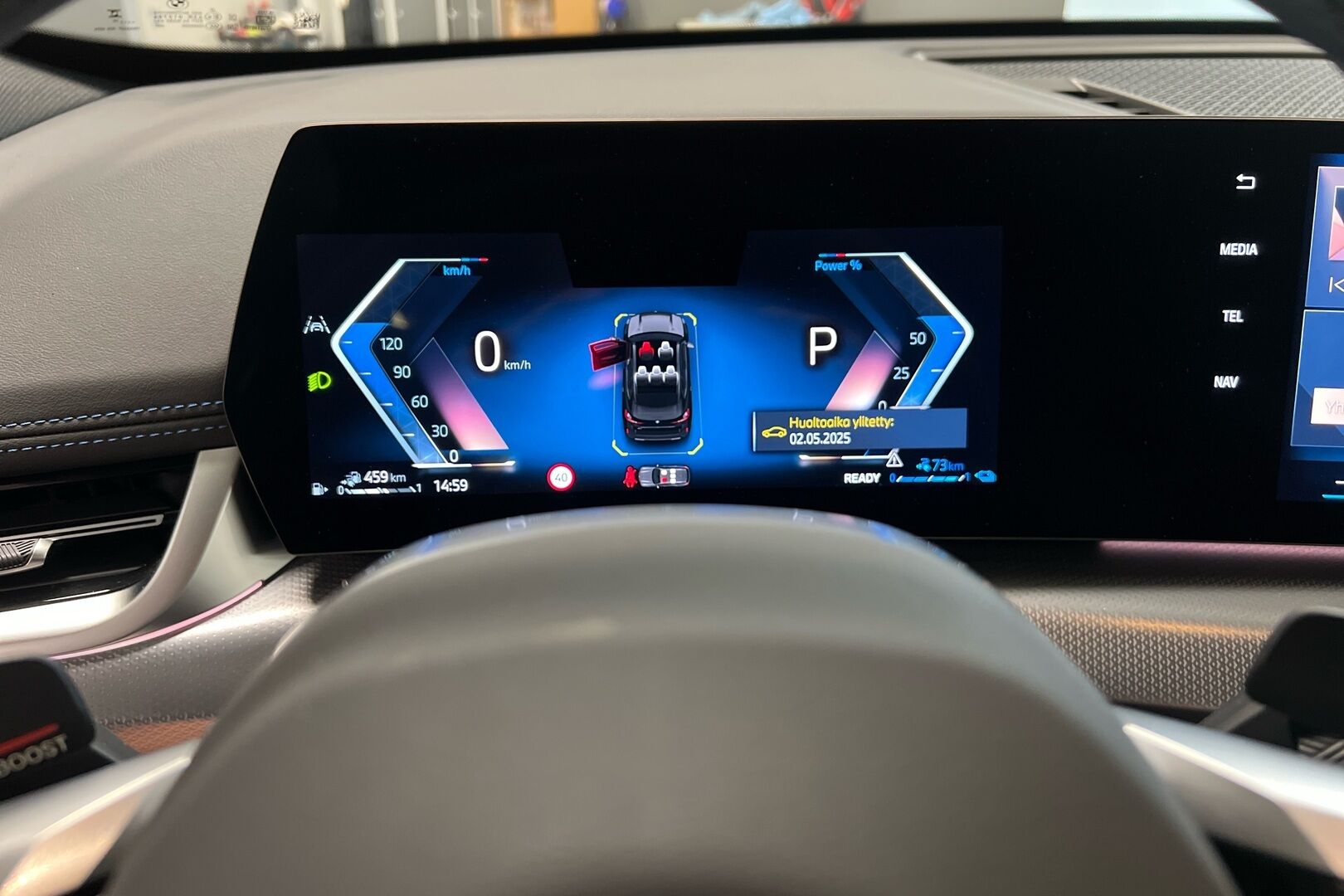 BMW X1 iso kuva 18