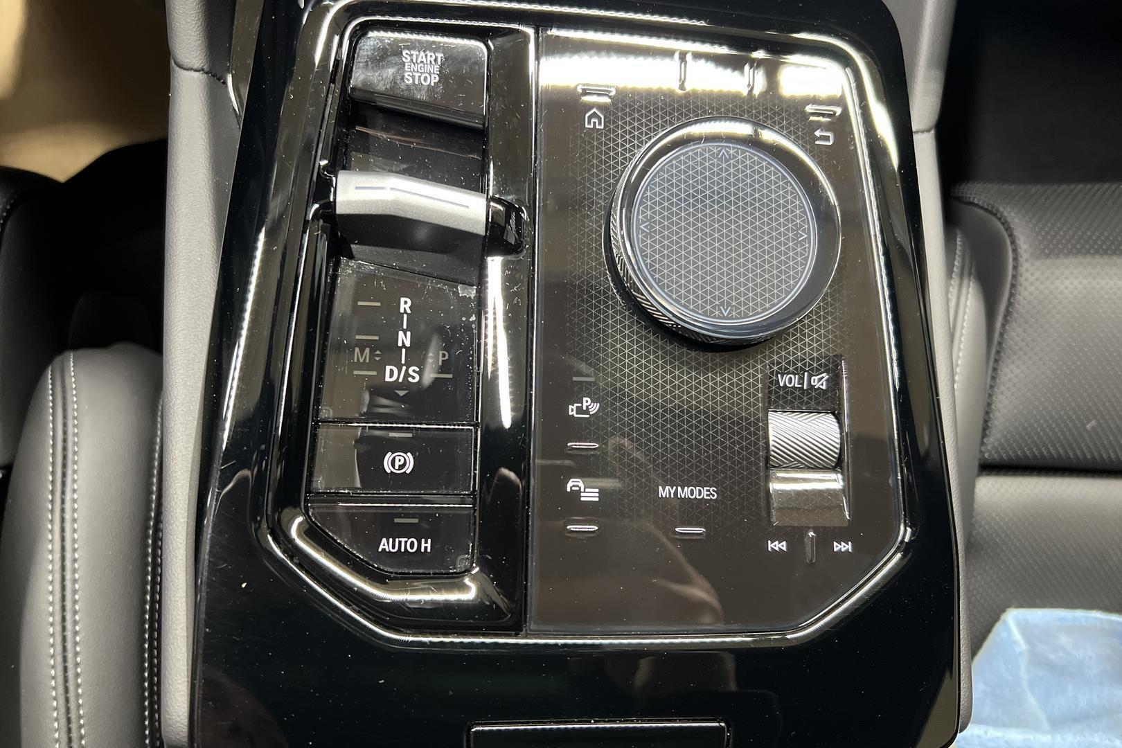 BMW 5-sarja iso kuva 17