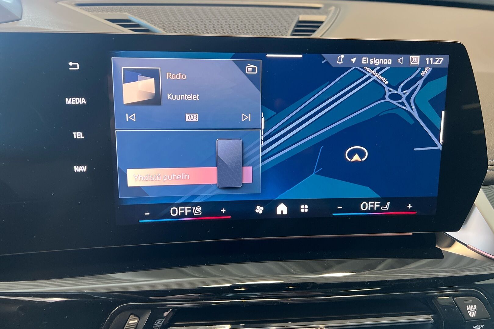 BMW iX1 iso kuva 17