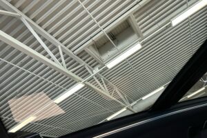 BMW iX1 esikatselu 17