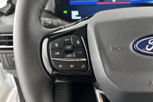 Ford Tourneo Custom esikatselu 22