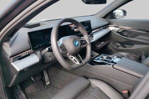 BMW 5-sarja esikatselu 1