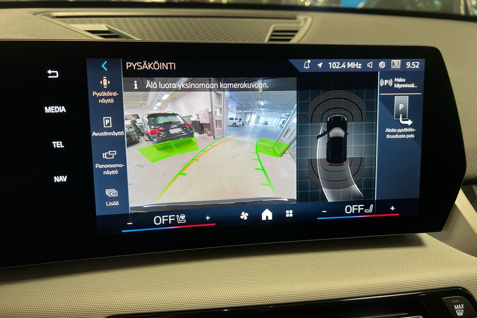 BMW X1 iso kuva 19