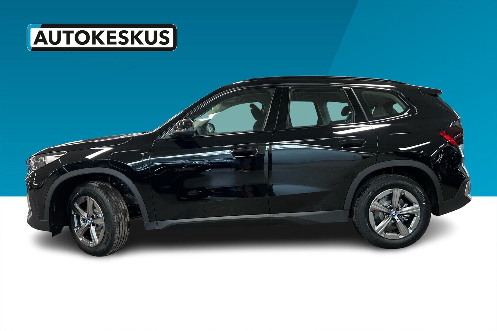 BMW X1 iso kuva 16