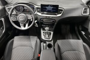 Kia Ceed esikatselu 23