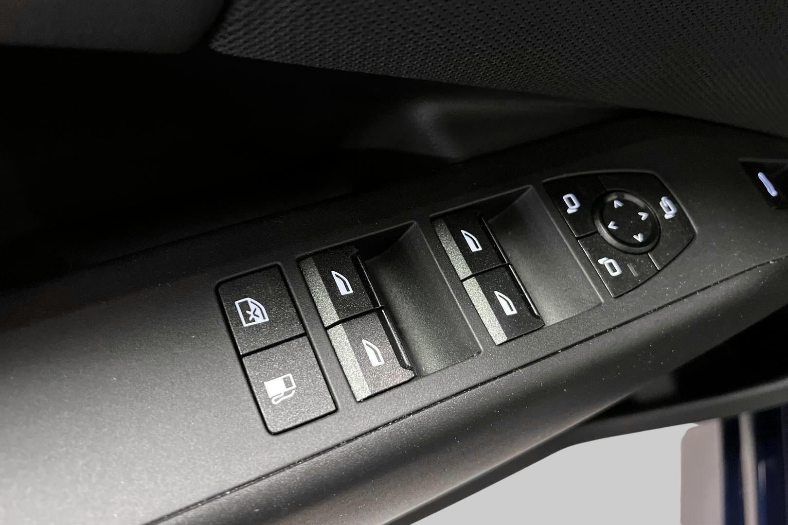 BMW X3 iso kuva 17