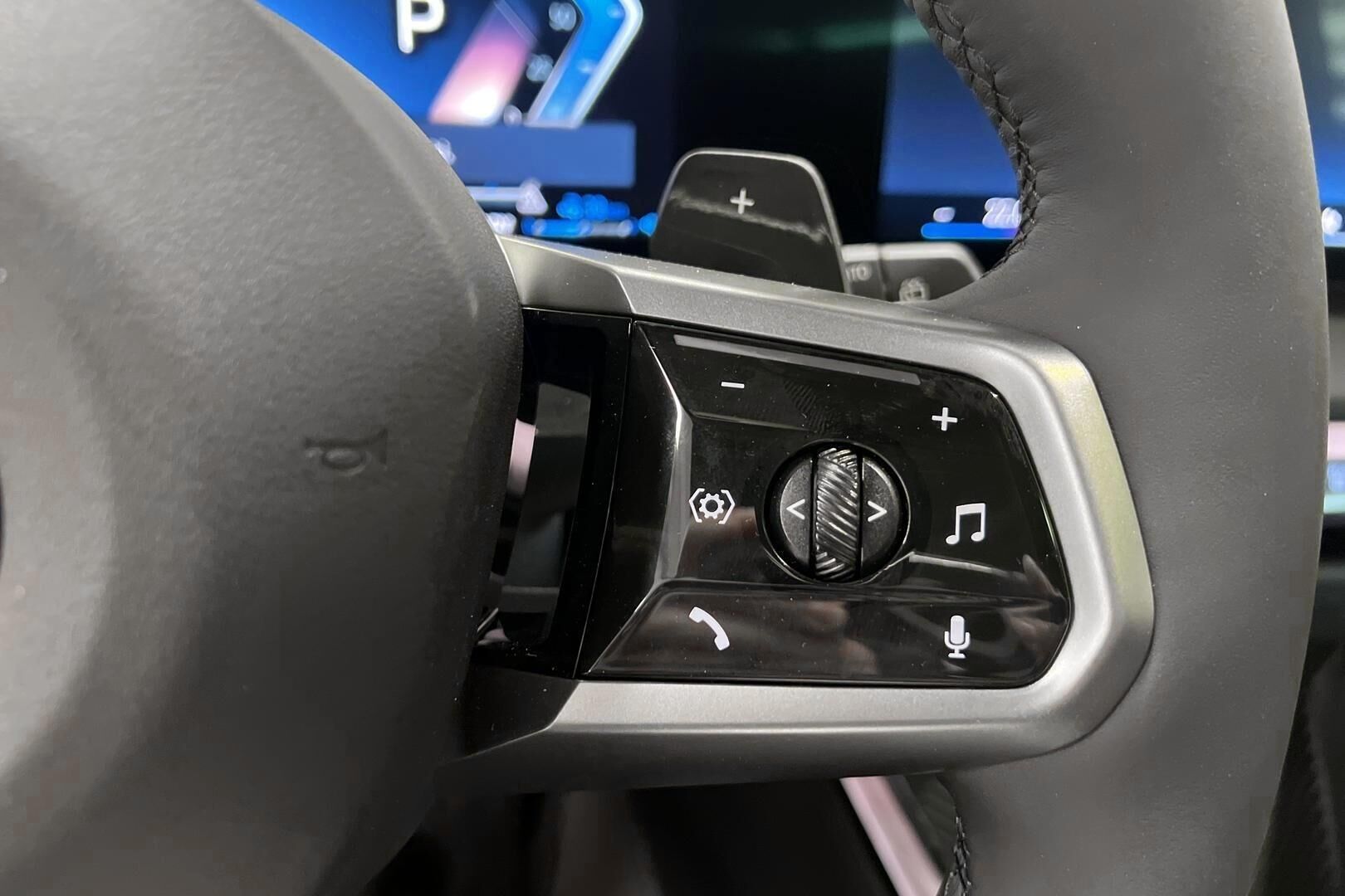 BMW X3 iso kuva 20