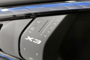 BMW X3 esikatselu 16