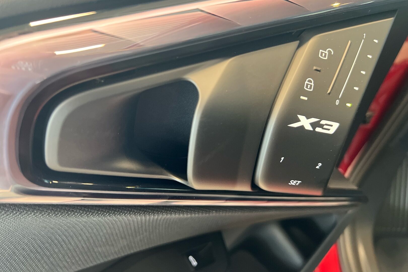 BMW X3 iso kuva 8