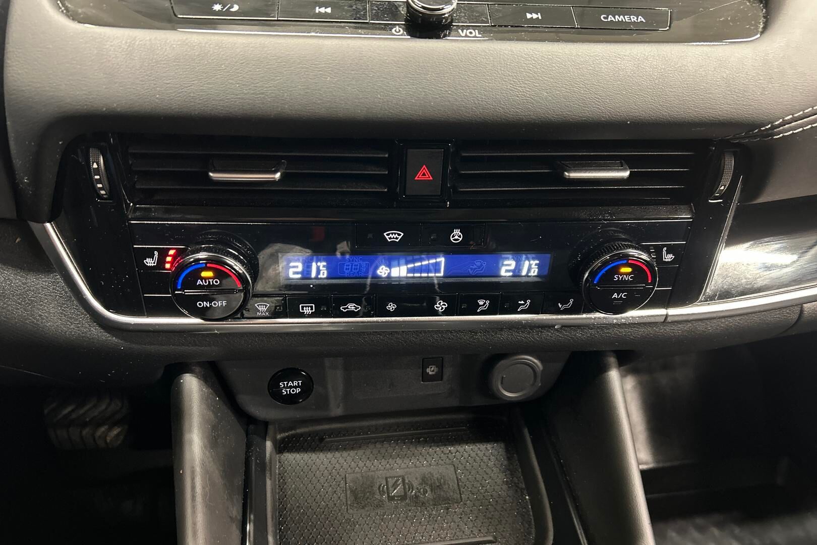 Nissan Qashqai iso kuva 13