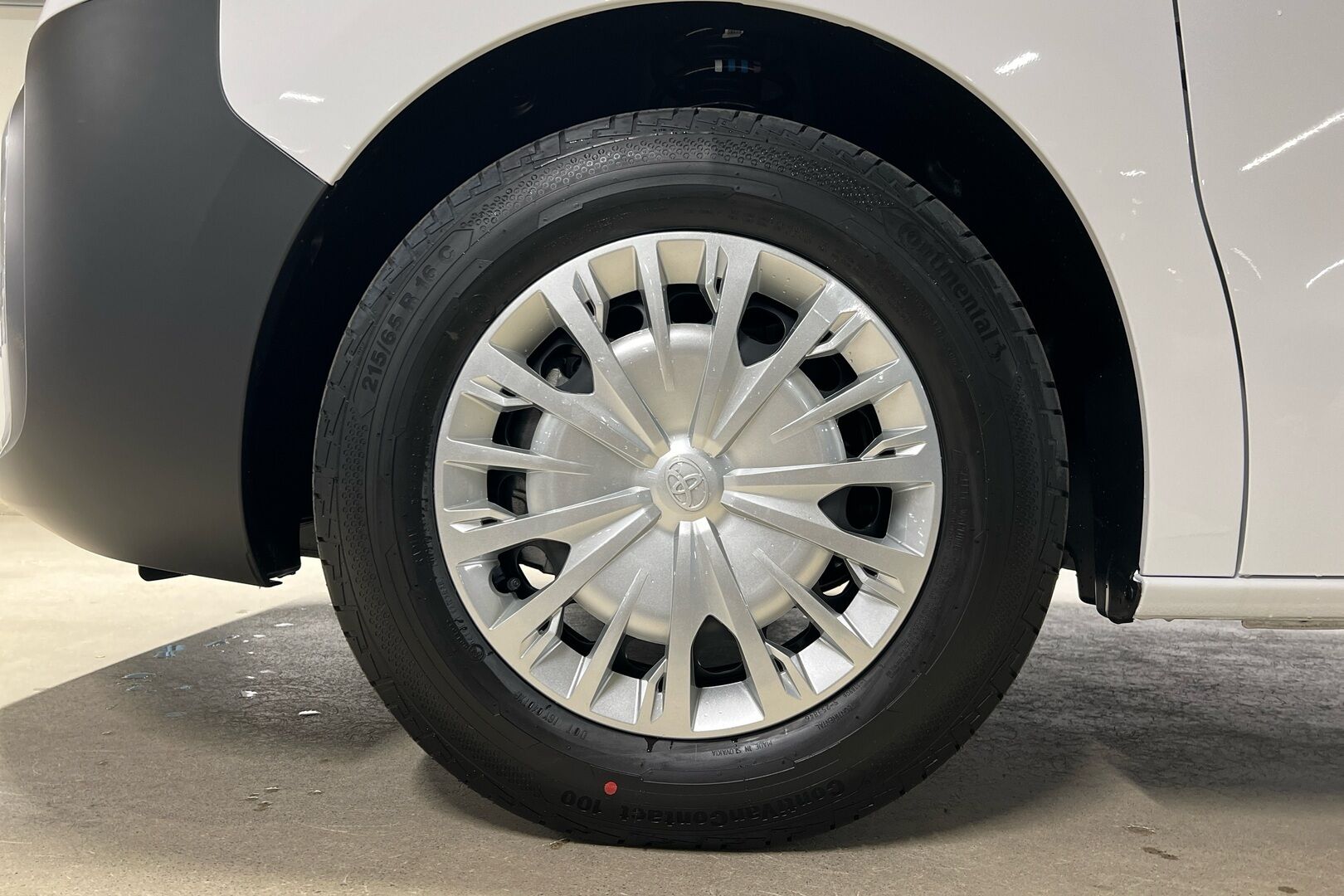 Toyota Proace iso kuva 14