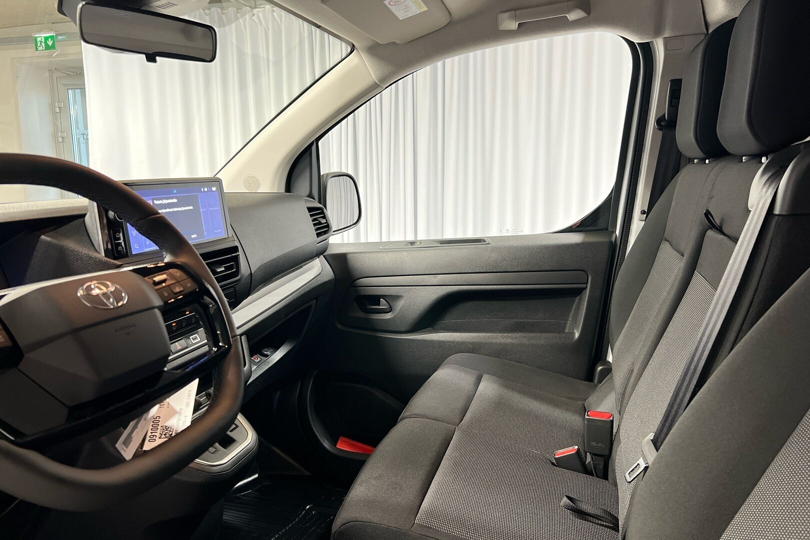 Toyota Proace iso kuva 7