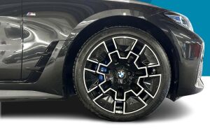 BMW i4 M60 esikatselu 12