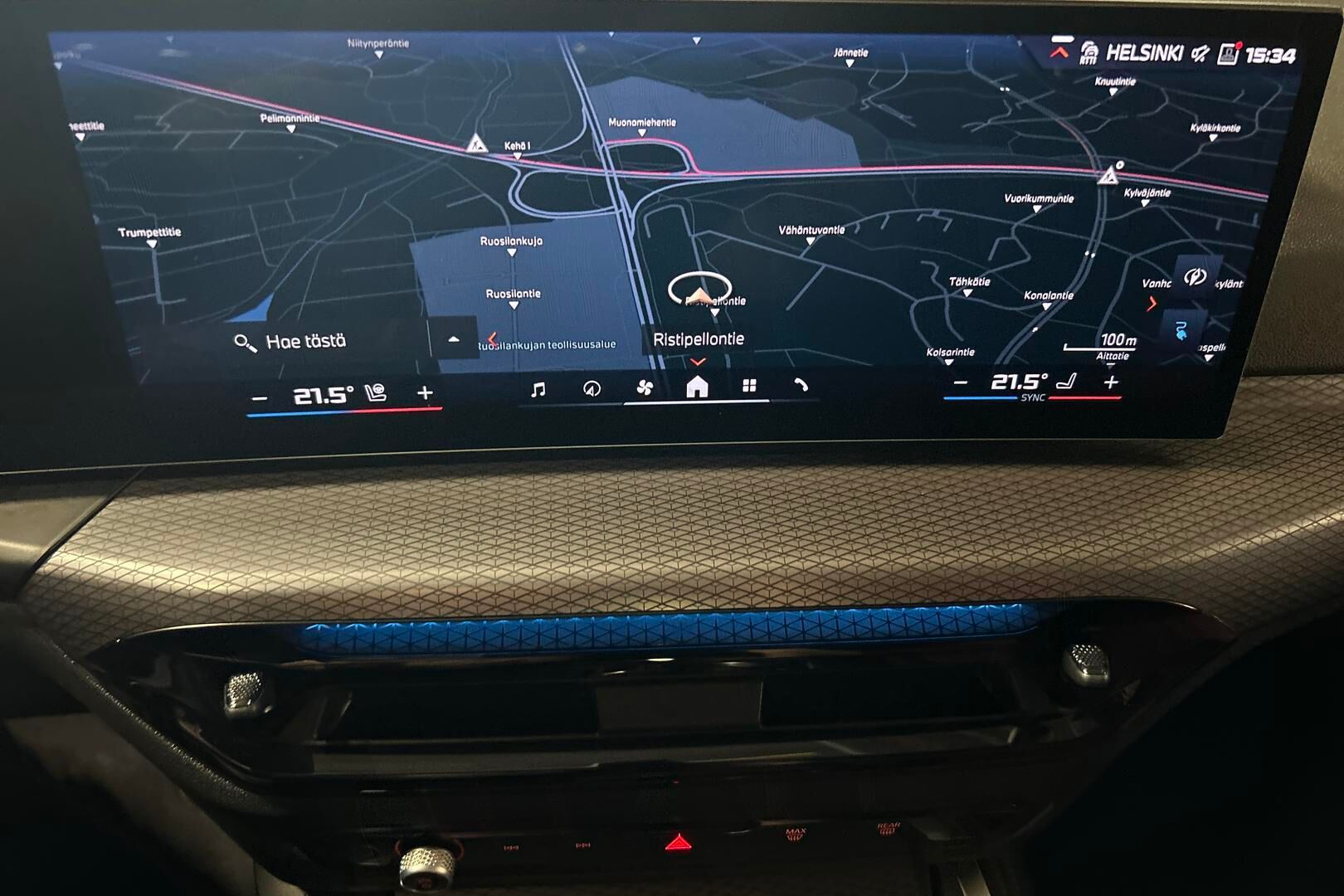 BMW i4 M60 iso kuva 14