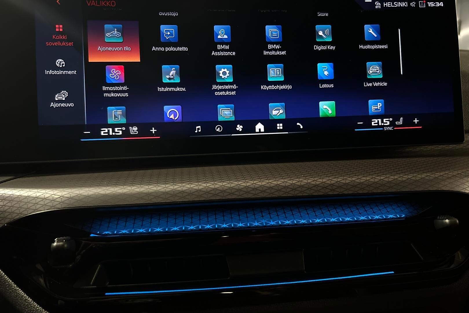 BMW i4 M60 iso kuva 15