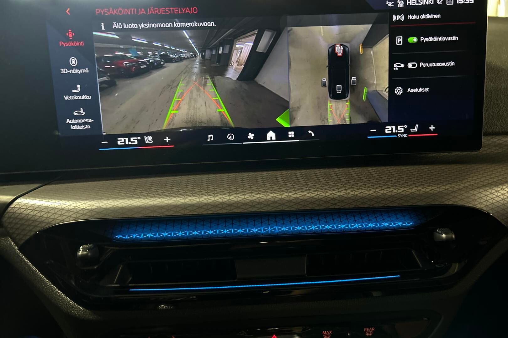 BMW i4 M60 iso kuva 18