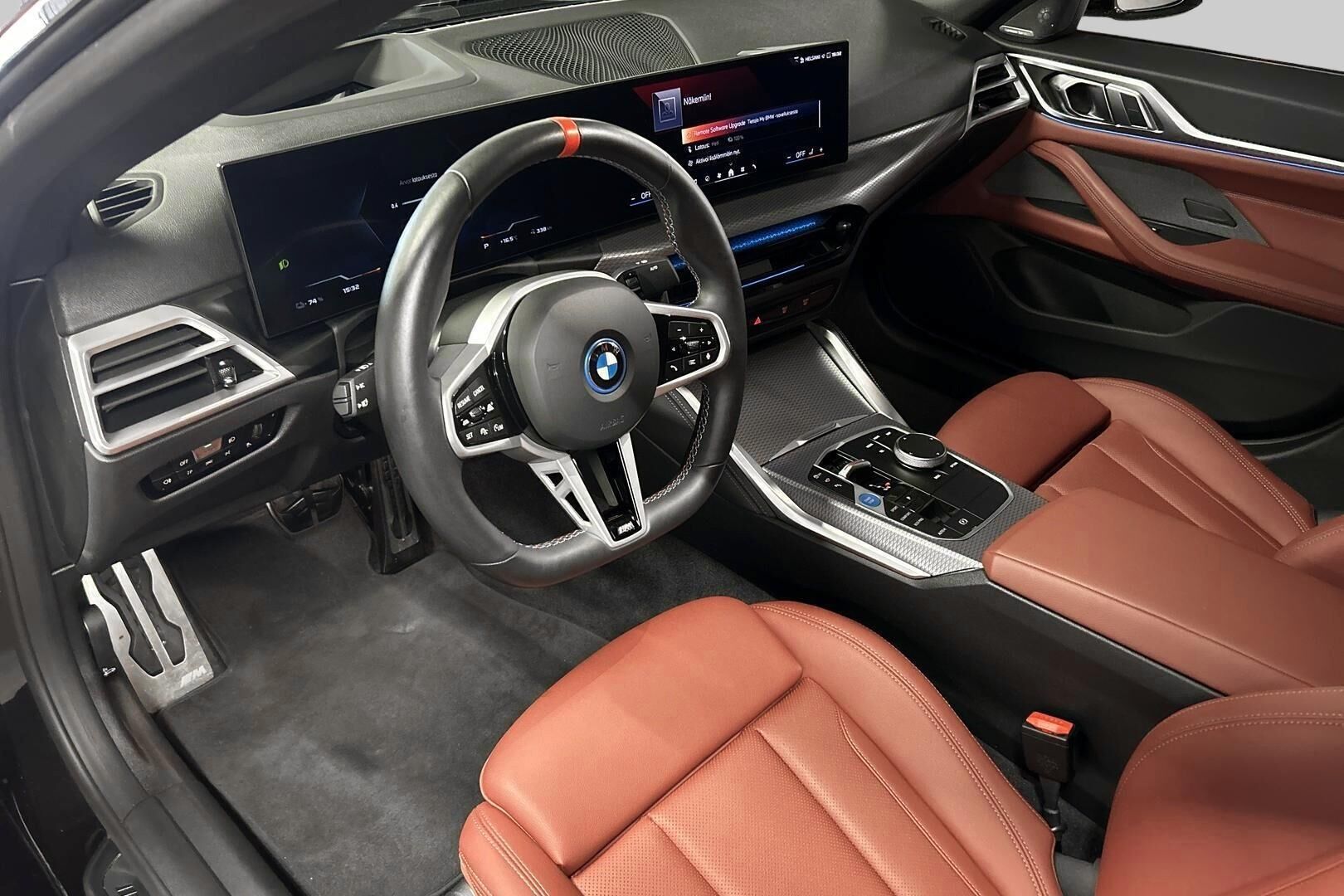 BMW i4 M60 iso kuva 8