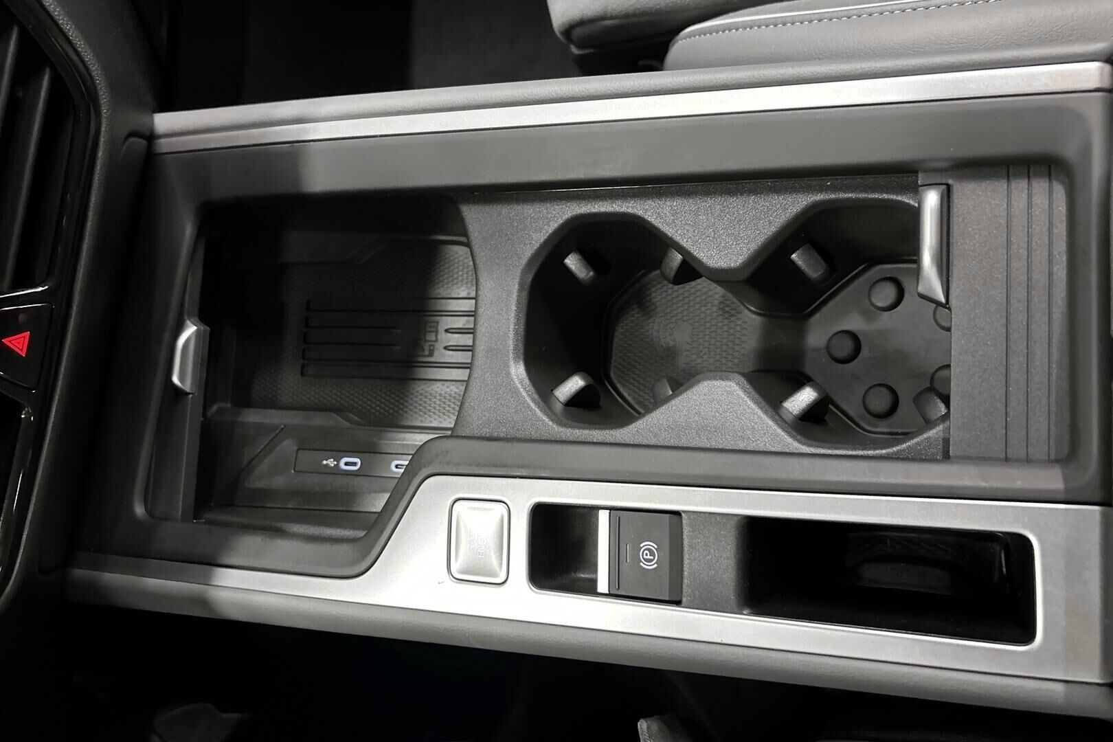 Volkswagen Passat iso kuva 20