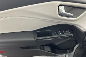 Ford Puma Gen-E esikatselu 24