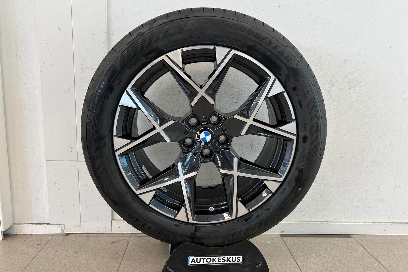 BMW X3 iso kuva 19