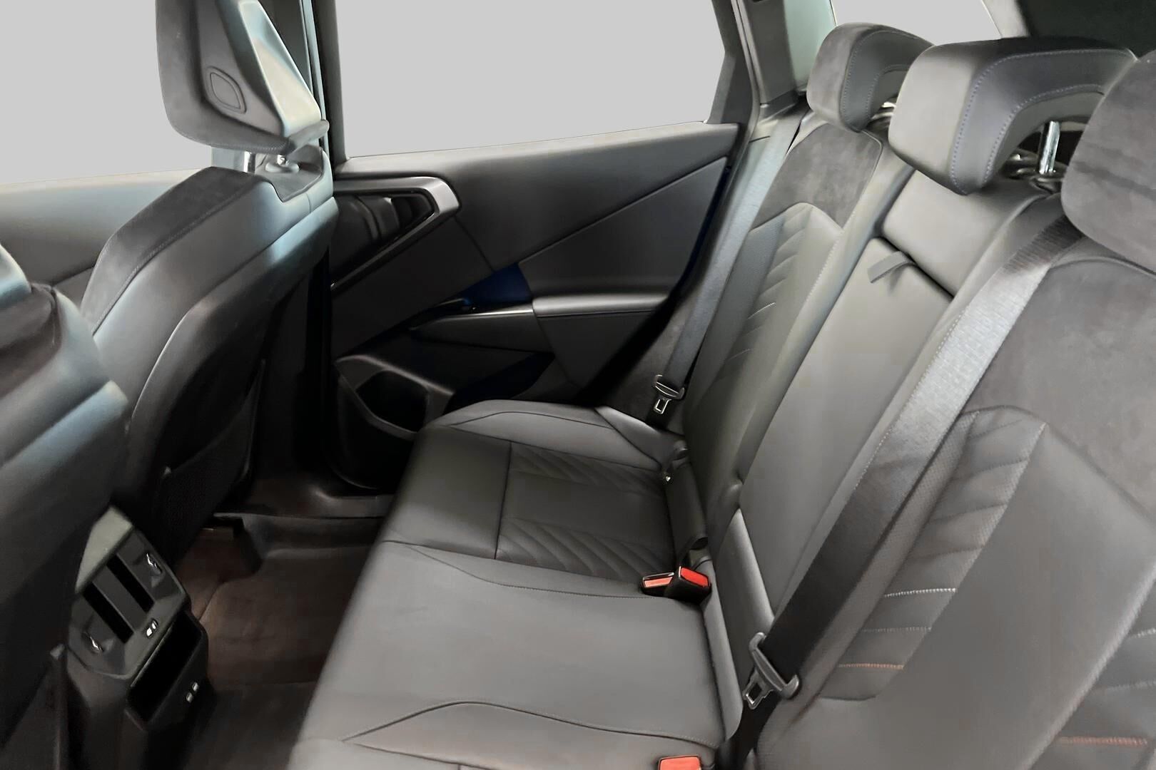 BMW X3 iso kuva 9