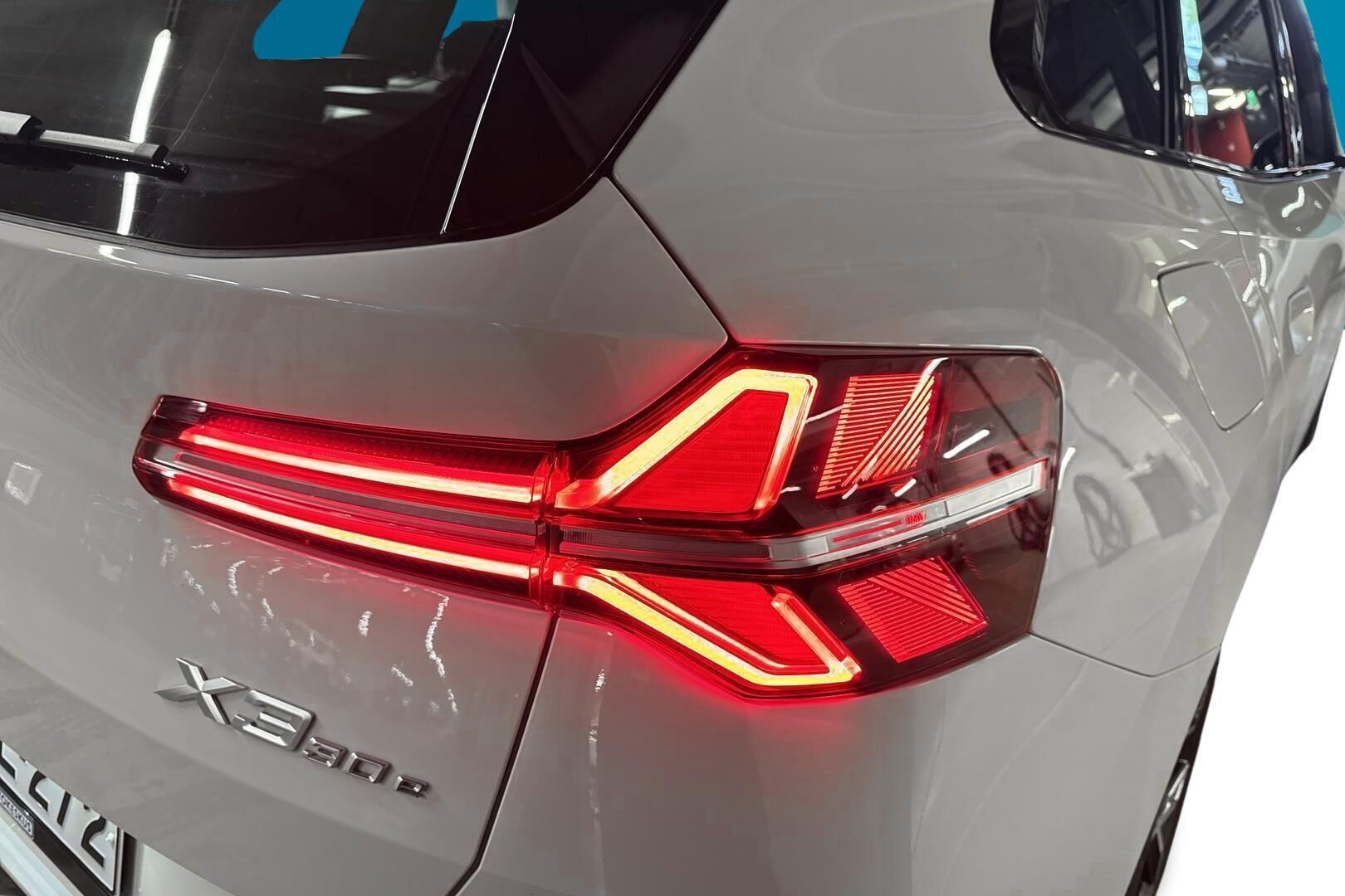 BMW X3 iso kuva 18