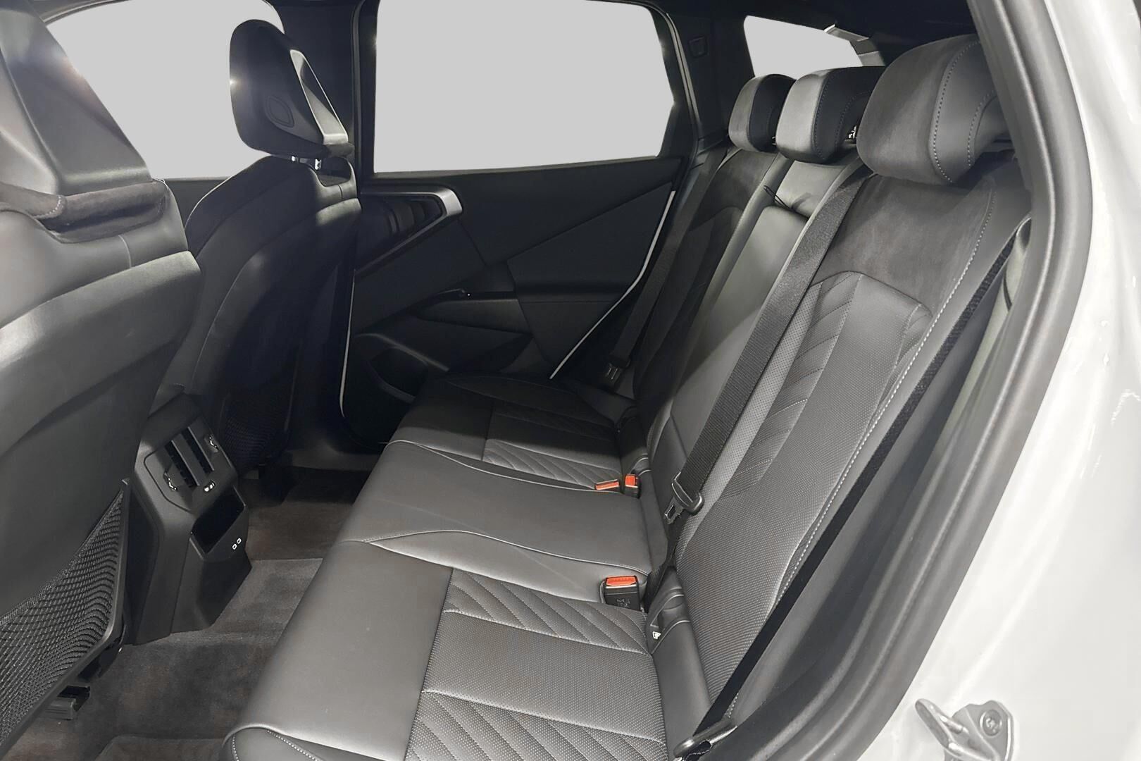 BMW X3 iso kuva 9
