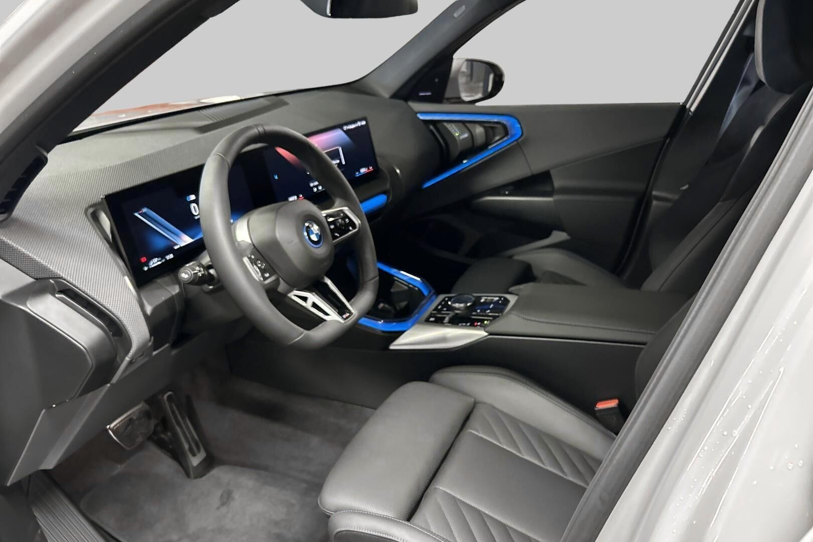 BMW X3 iso kuva 6