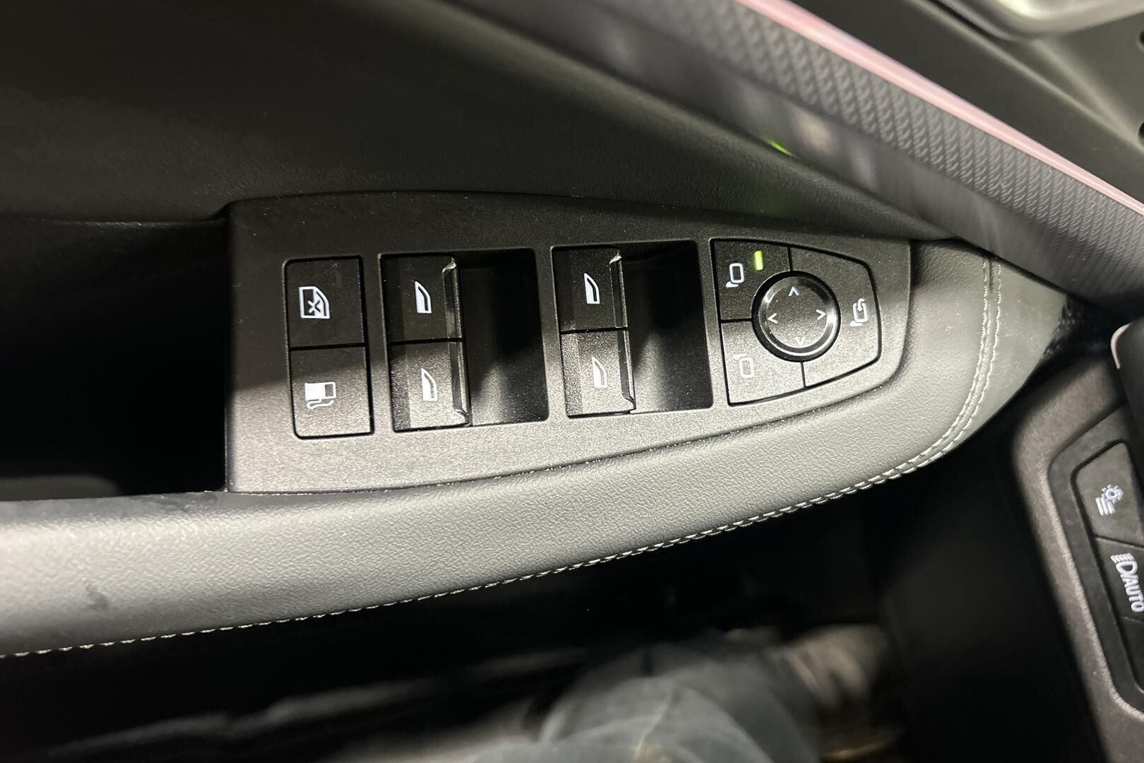BMW 2-sarja iso kuva 18