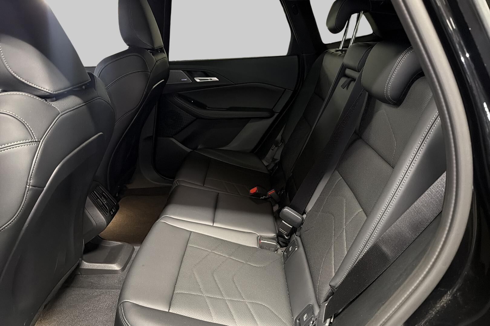 BMW 2-sarja iso kuva 6