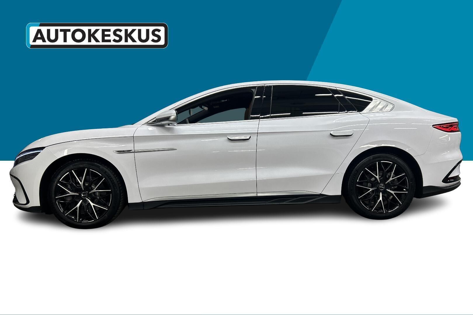 BYD Han iso kuva 7