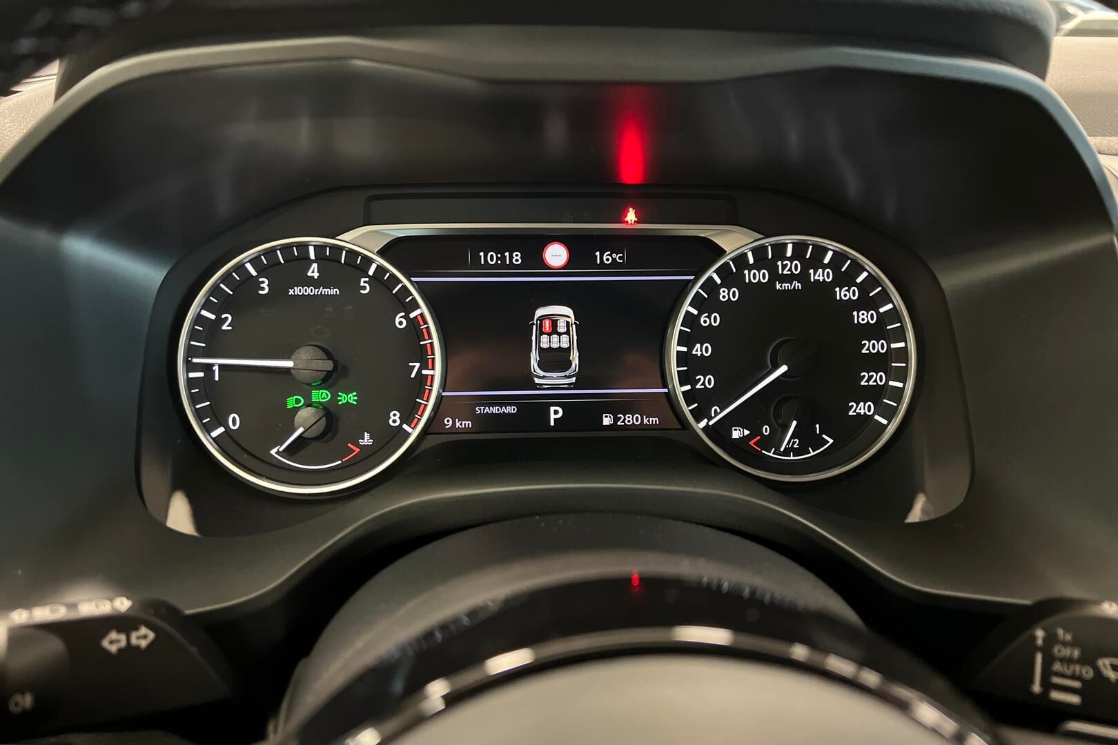 Nissan Qashqai iso kuva 6