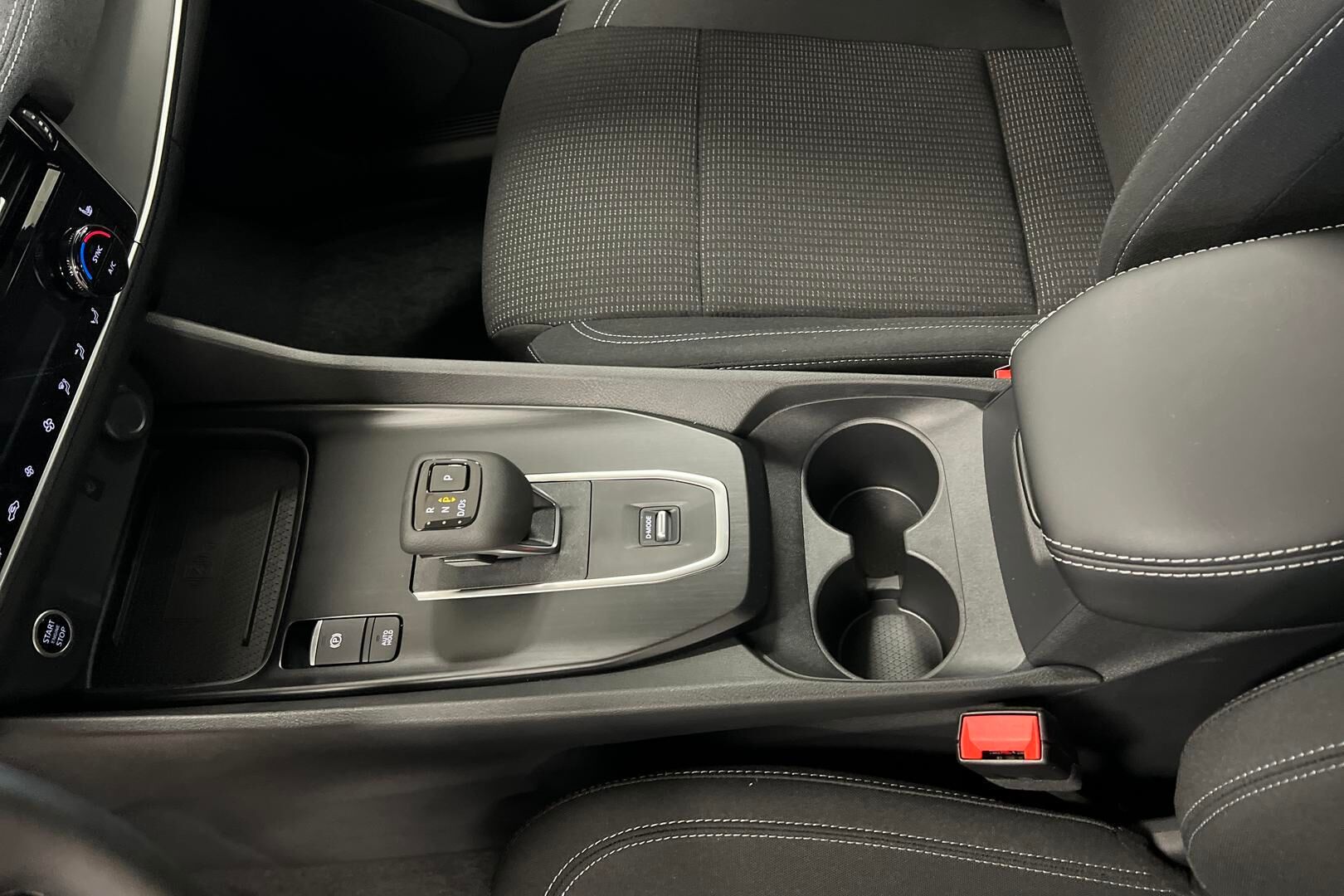 Nissan Qashqai iso kuva 13